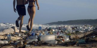 Pornhub bojuje za čistejšiu planétu kreatívne – najšpinavším pornom v histórii