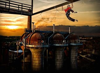 Nenormálne zábery od víťazov súťaže Red Bull Illume Category víťazi súťaže red bull illume