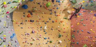 Najmodernejšia lezecká stena je práve v Bratislave lezecka stena v bratislave